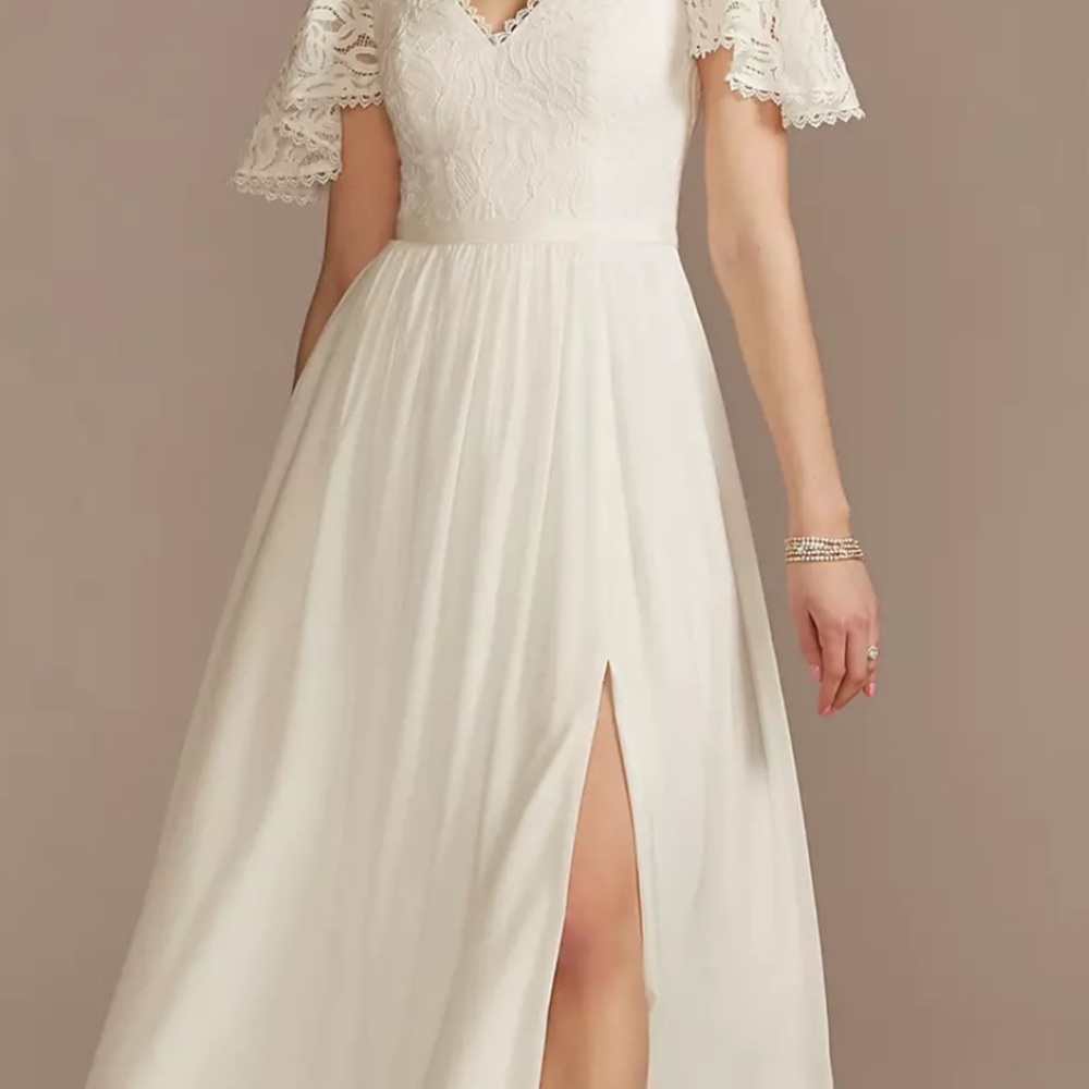 David's Bridal Cream/white Lace flutter Sleeve Gown